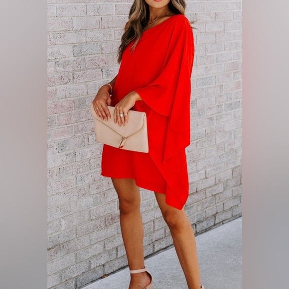 Vici Bestseller! Side to side one shoulder statement dress in RED - Picture 5 of 7
